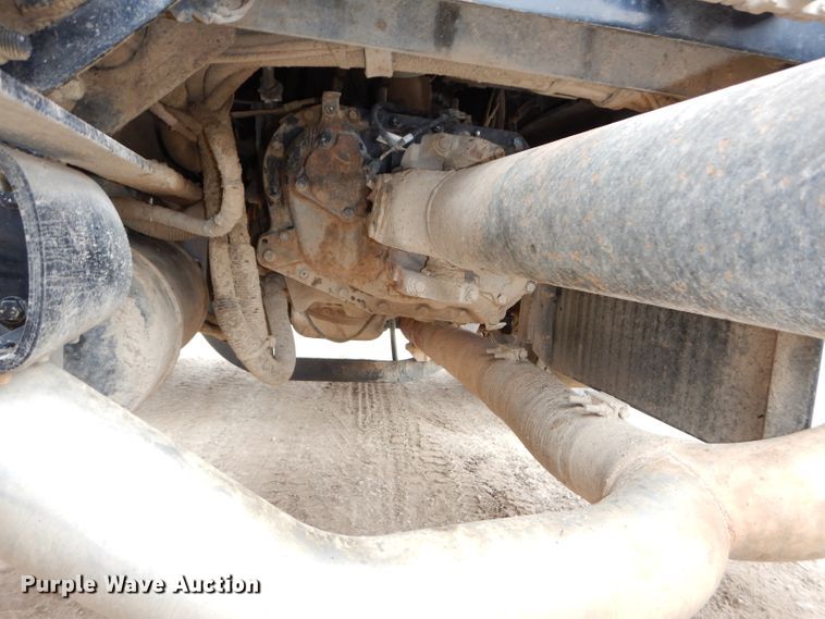 image for item DH4274 1999 Peterbilt 378 semi truck