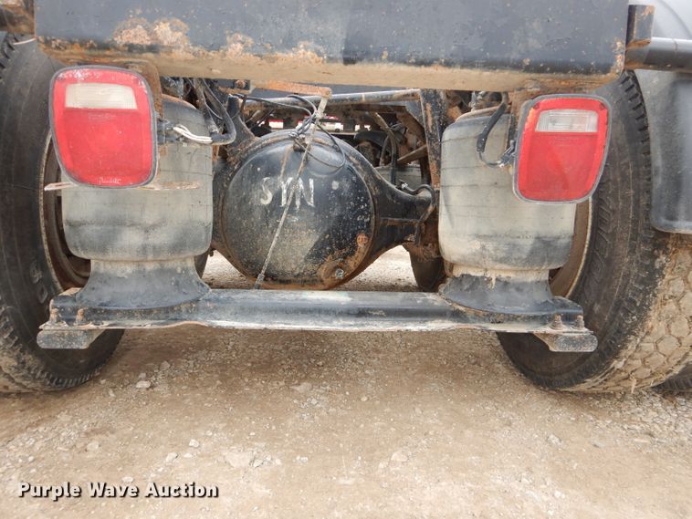 image for item DH4274 1999 Peterbilt 378 semi truck