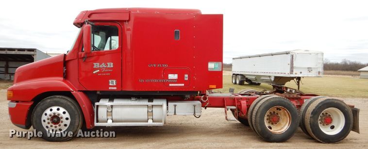 image for item DH4275 1998 Freightliner Century Class semi truck