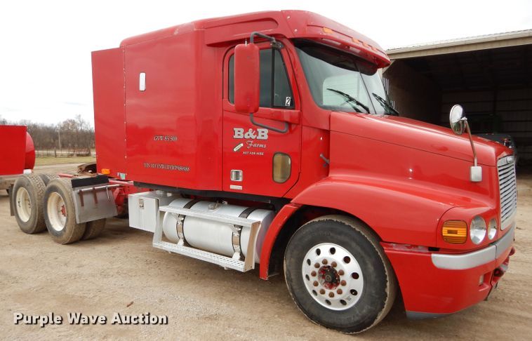 image for item DH4275 1998 Freightliner Century Class semi truck