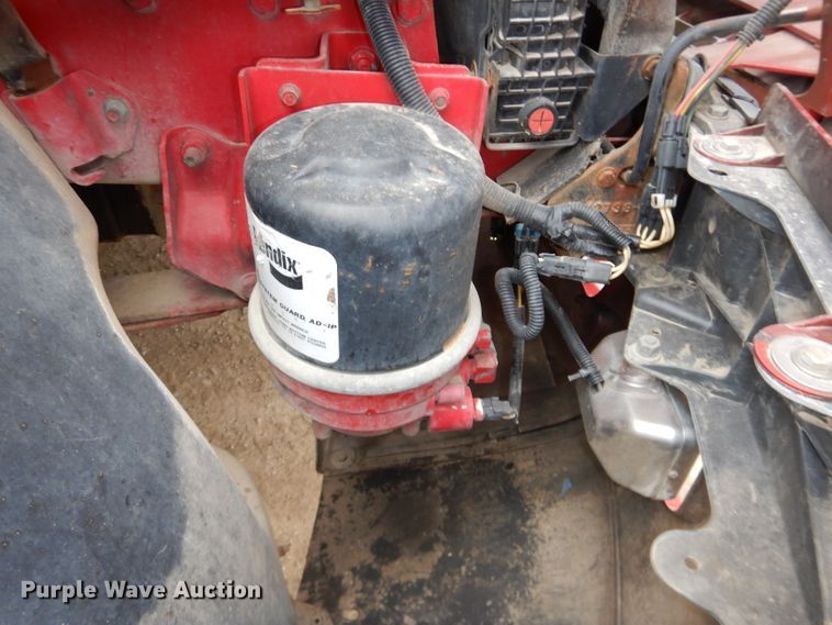 image for item DH4275 1998 Freightliner Century Class semi truck