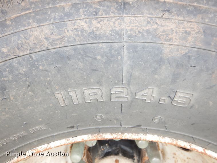 image for item DH4276 1994 Timpte double hopper bottom grain trailer