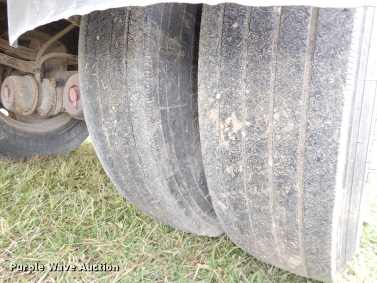 image for item DH4276 1994 Timpte double hopper bottom grain trailer