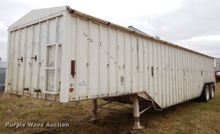 image for item DH4277 1974 Holden G40 double hopper bottom grain trailer