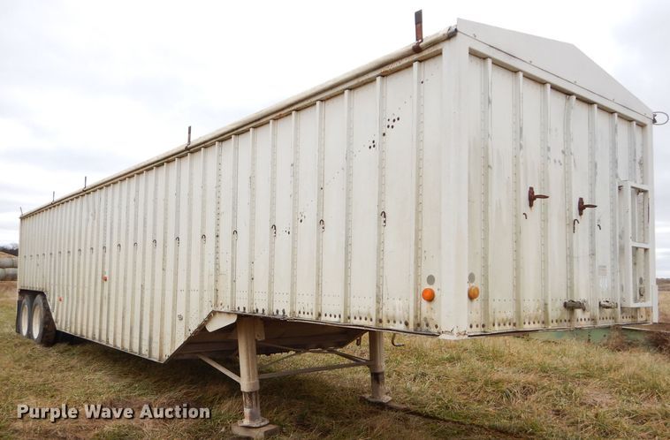 image for item DH4277 1974 Holden G40 double hopper bottom grain trailer