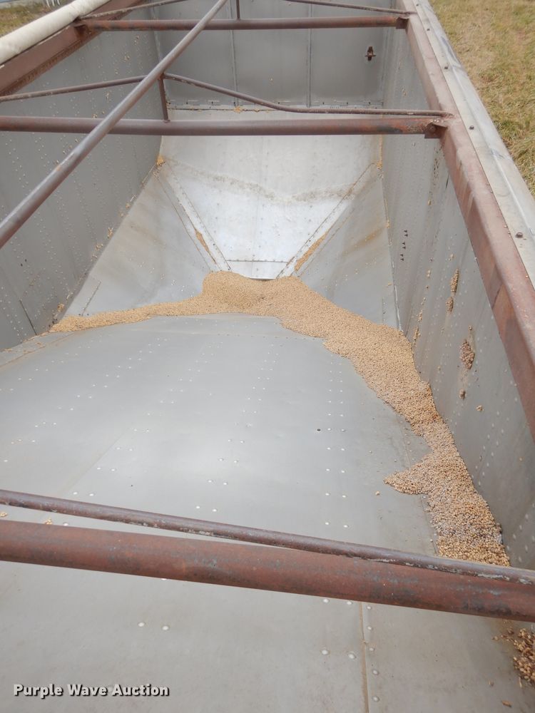 image for item DH4277 1974 Holden G40 double hopper bottom grain trailer