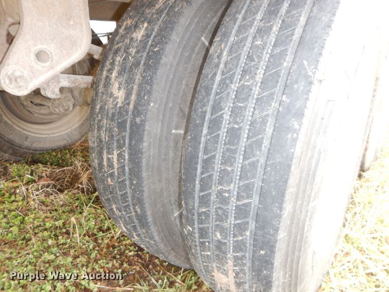 image for item DH4277 1974 Holden G40 double hopper bottom grain trailer