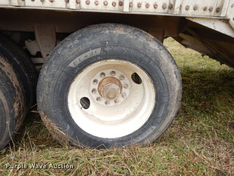 image for item DH4277 1974 Holden G40 double hopper bottom grain trailer