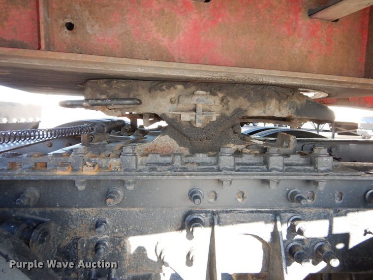 image for item DH4283 2007 International 8600 semi truck