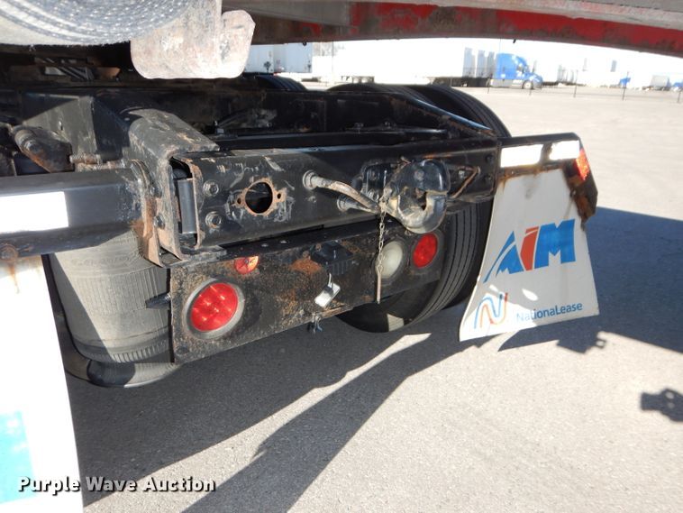 image for item DH4283 2007 International 8600 semi truck