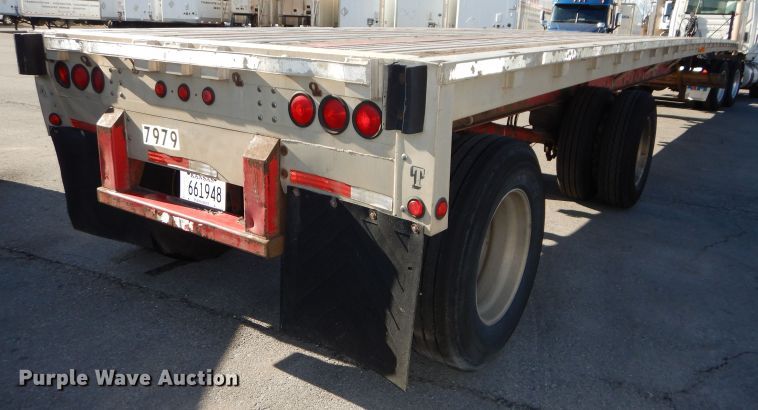 image for item DH4284 2004 Wilson Road Brute CF900 flatbed trailer