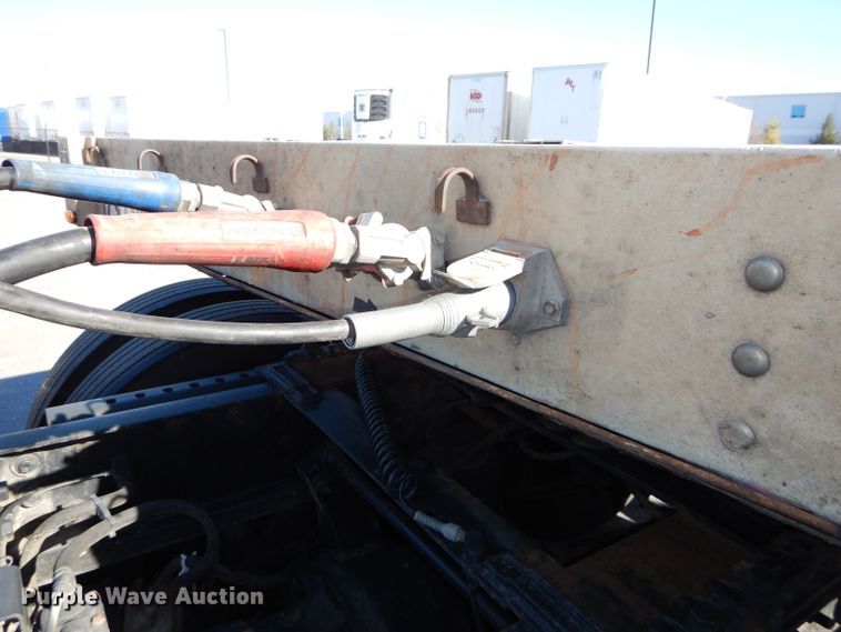 image for item DH4284 2004 Wilson Road Brute CF900 flatbed trailer