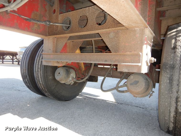 image for item DH4284 2004 Wilson Road Brute CF900 flatbed trailer