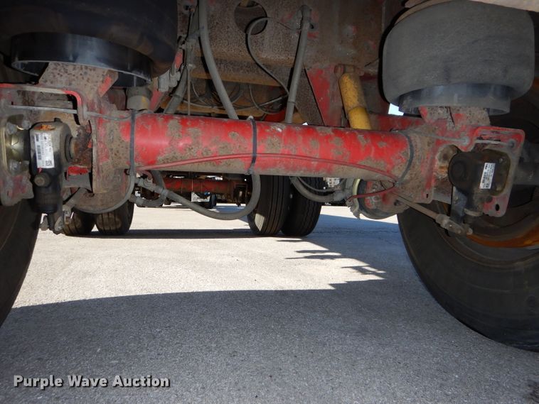 image for item DH4284 2004 Wilson Road Brute CF900 flatbed trailer