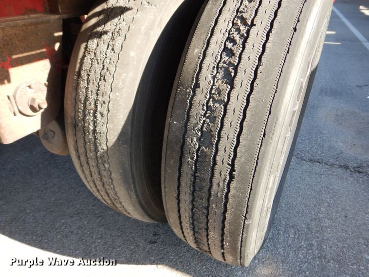 image for item DH4284 2004 Wilson Road Brute CF900 flatbed trailer