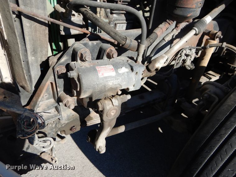 image for item DH4285 2003 Kenworth T800 semi truck