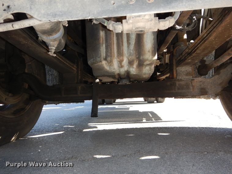 image for item DH4285 2003 Kenworth T800 semi truck