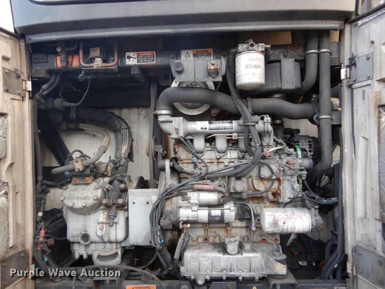 image for item DH5002 2011 Utility Trailers VS2RA refrigerated van trailer