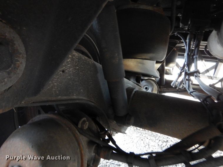 image for item DH5002 2011 Utility Trailers VS2RA refrigerated van trailer