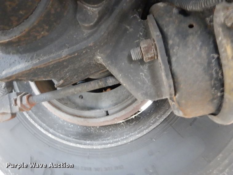 image for item DH5002 2011 Utility Trailers VS2RA refrigerated van trailer