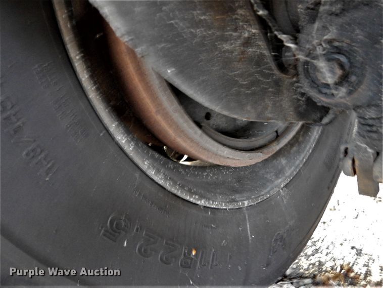 image for item DH5002 2011 Utility Trailers VS2RA refrigerated van trailer