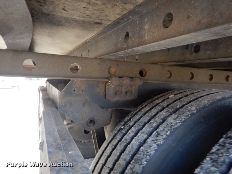 image for item DH5004 2010 Great Dane refrigerated van trailer