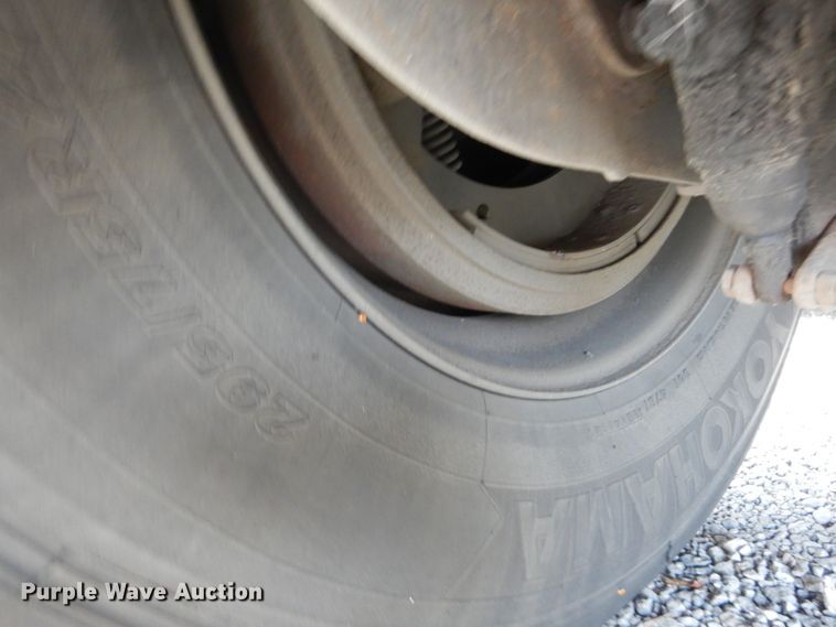 image for item DH5004 2010 Great Dane refrigerated van trailer