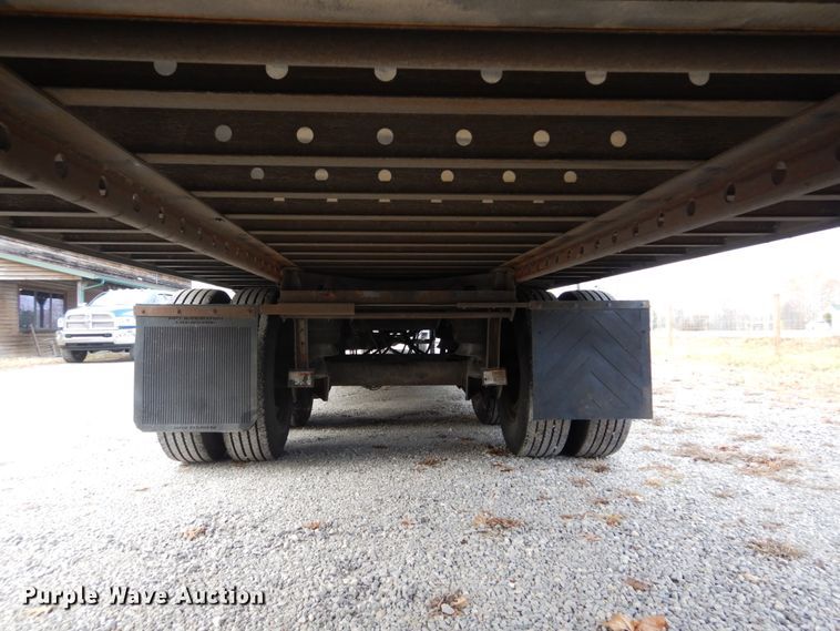 image for item DH5004 2010 Great Dane refrigerated van trailer