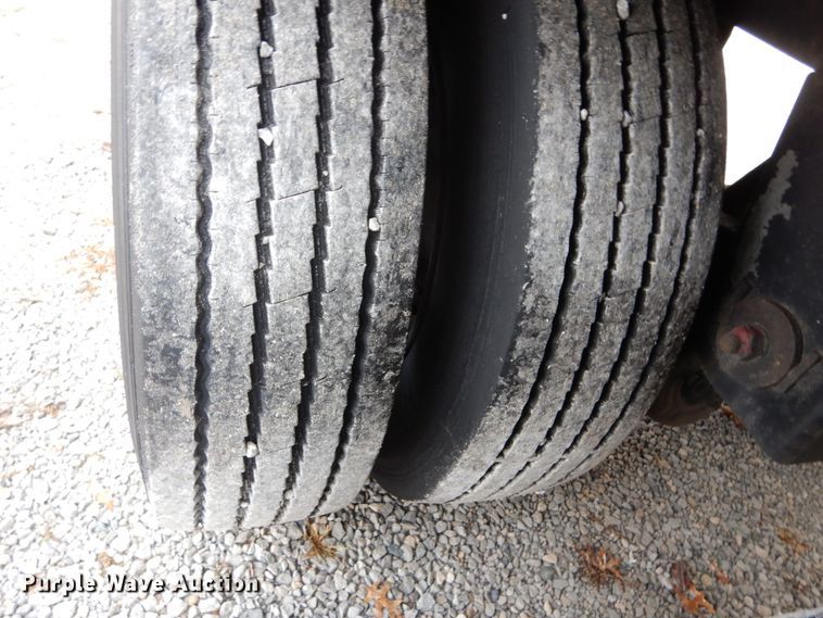 image for item DH5004 2010 Great Dane refrigerated van trailer