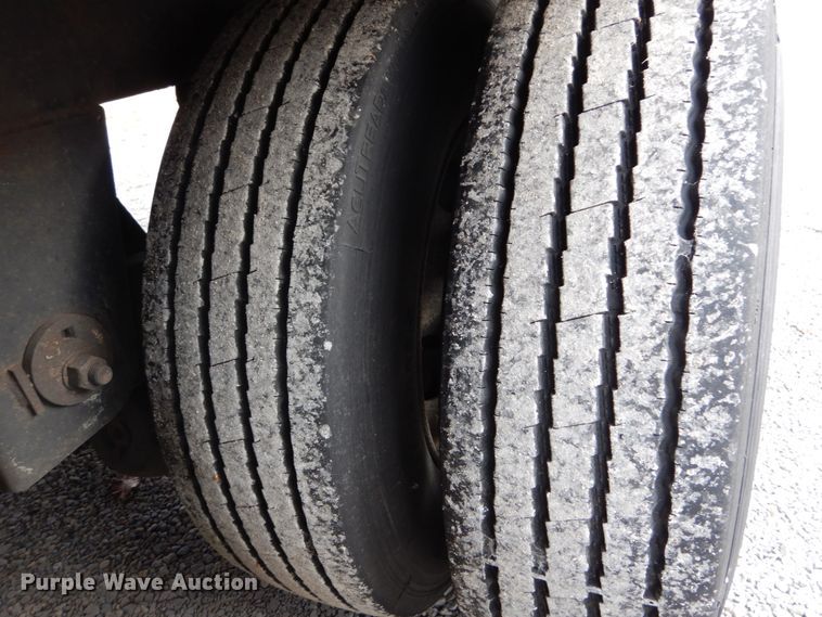 image for item DH5004 2010 Great Dane refrigerated van trailer