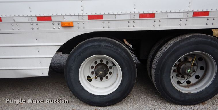 image for item DH5004 2010 Great Dane refrigerated van trailer