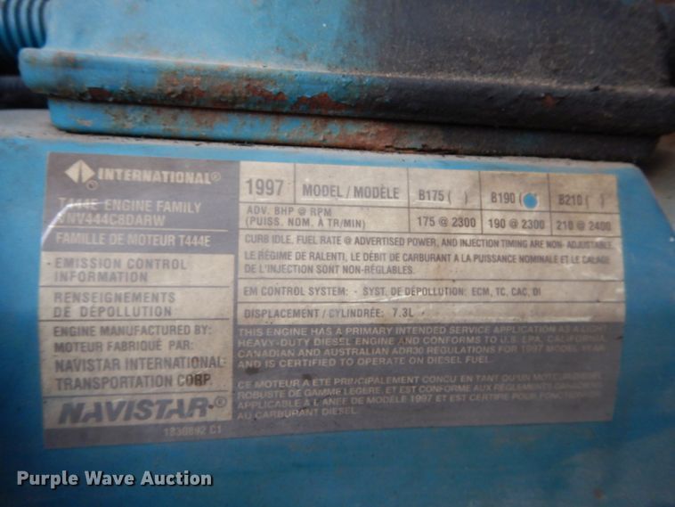 image for item DH5017 1998 International 4700 box truck