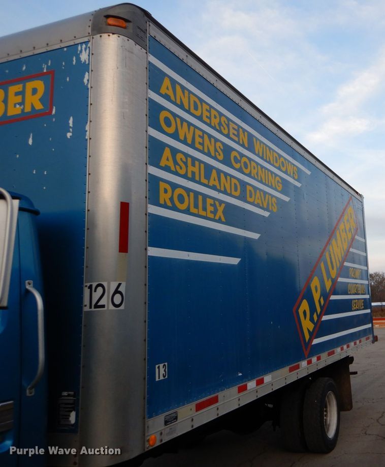 image for item DH5017 1998 International 4700 box truck