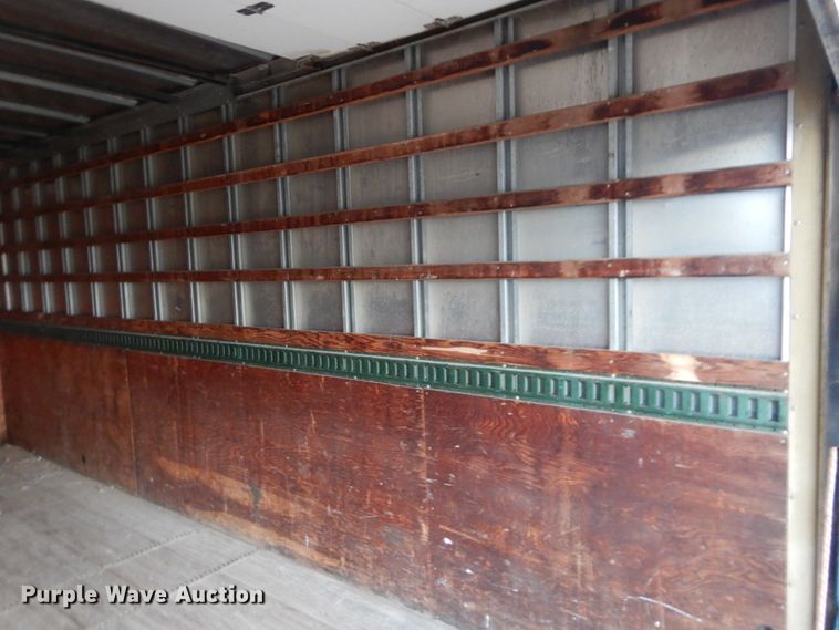 image for item DH5017 1998 International 4700 box truck