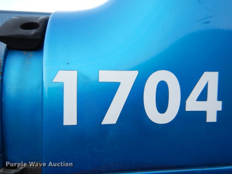 image for item DH5017 1998 International 4700 box truck