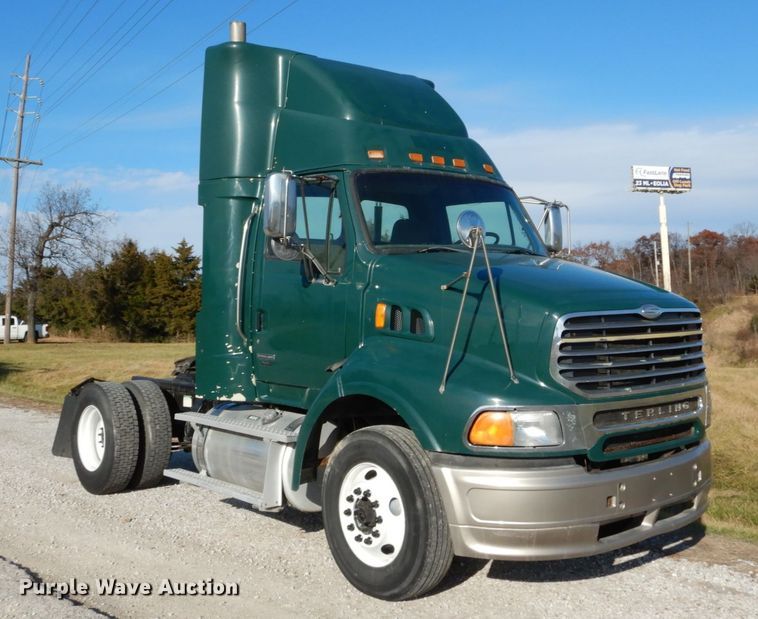 image for item DH5033 2007 Sterling A-Line semi truck