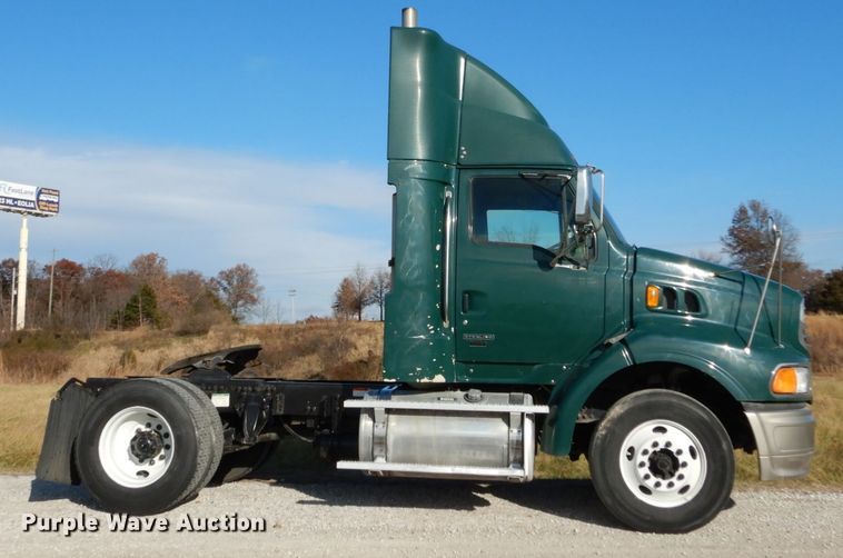 image for item DH5033 2007 Sterling A-Line semi truck
