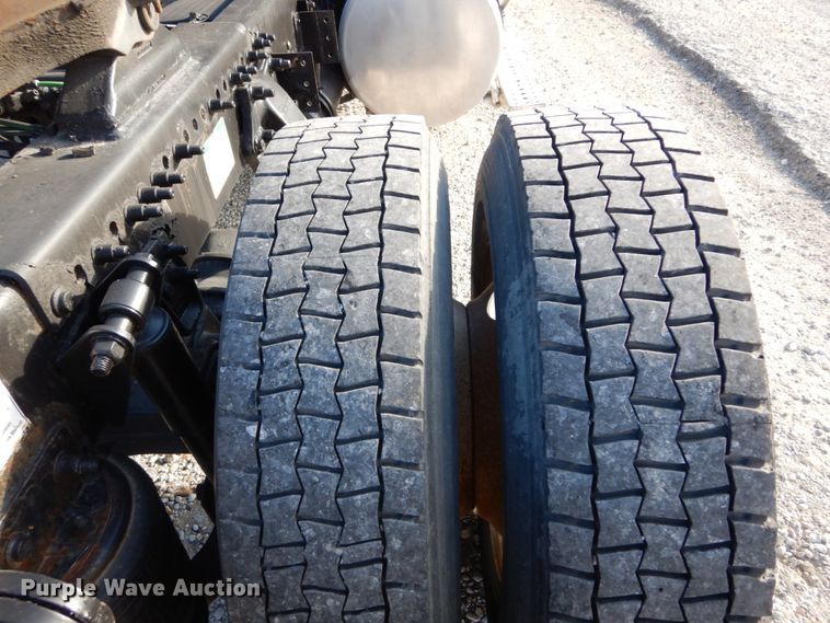 image for item DH5033 2007 Sterling A-Line semi truck