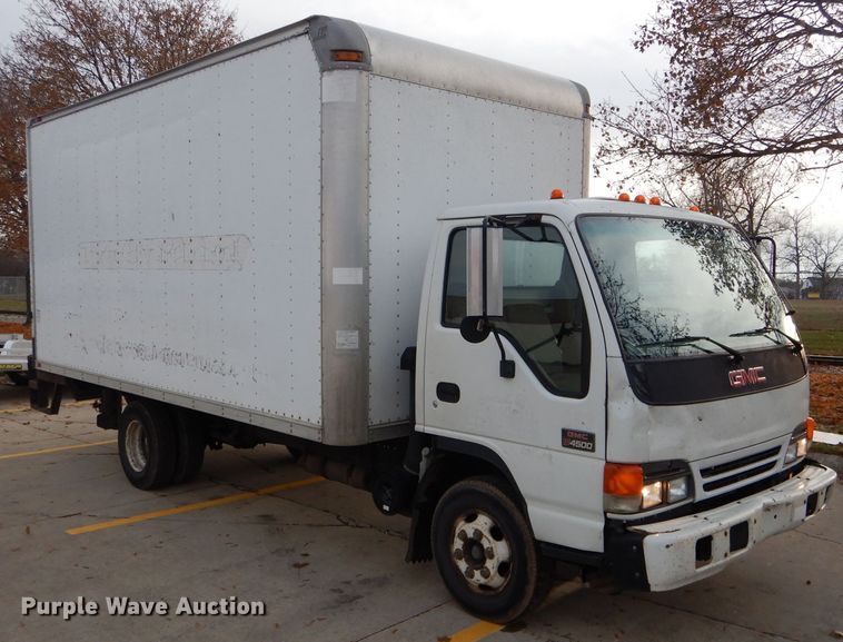 image for item DH6855 2005 GMC W4500 box truck