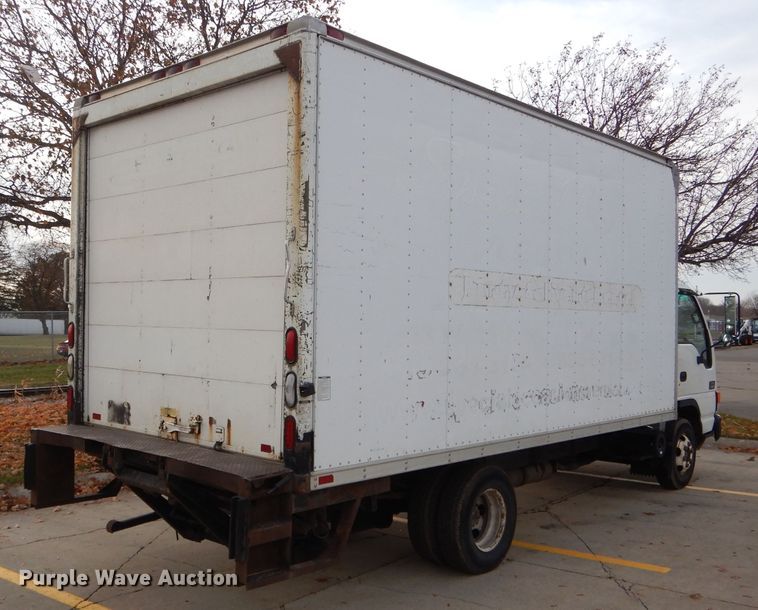 image for item DH6855 2005 GMC W4500 box truck