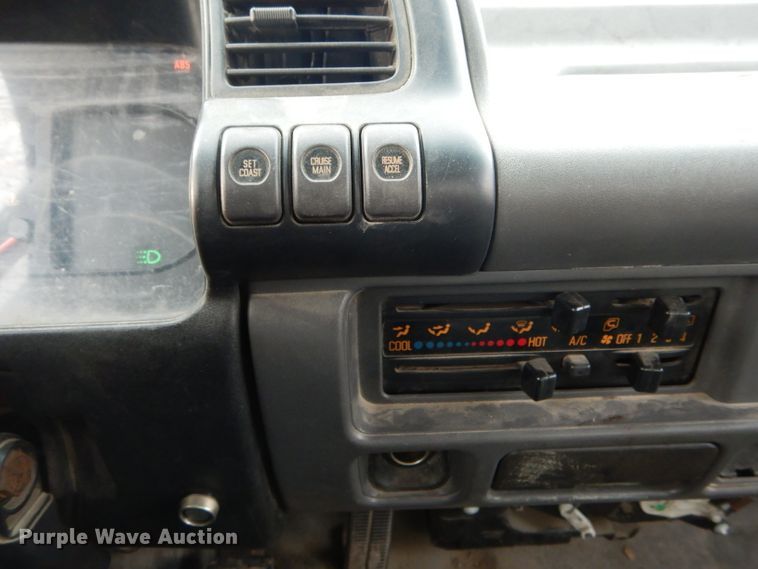 image for item DH6855 2005 GMC W4500 box truck