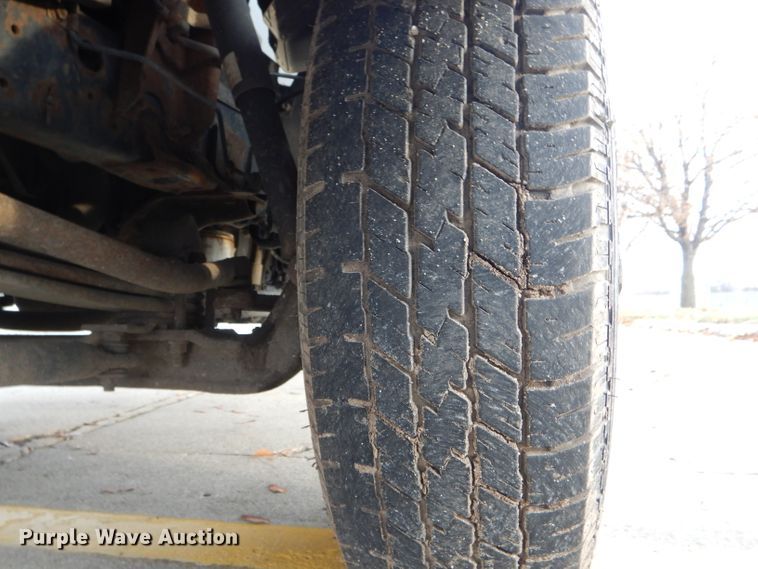 image for item DH6855 2005 GMC W4500 box truck