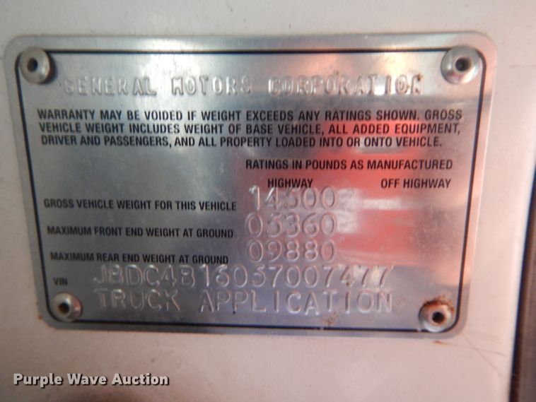 image for item DH6855 2005 GMC W4500 box truck