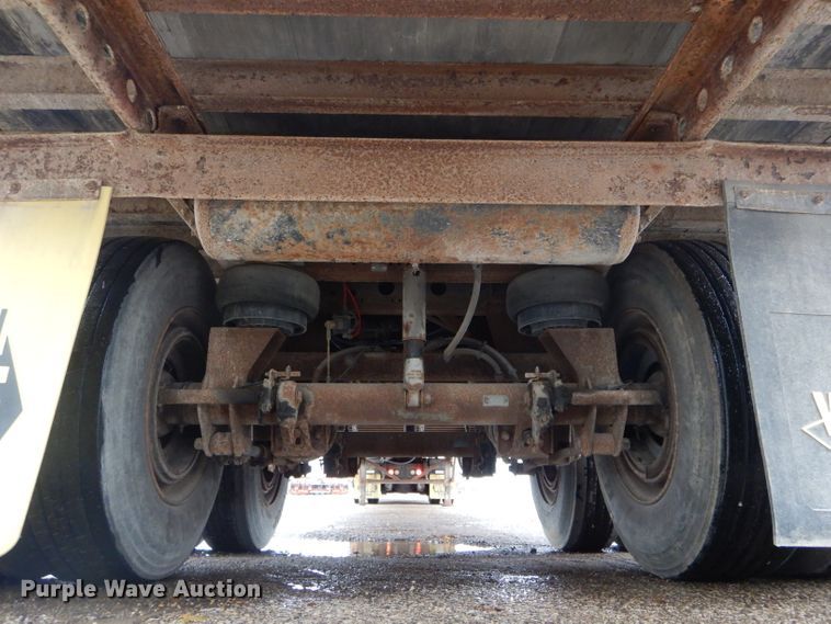 image for item DH6860 2005 Wabash dry van trailer