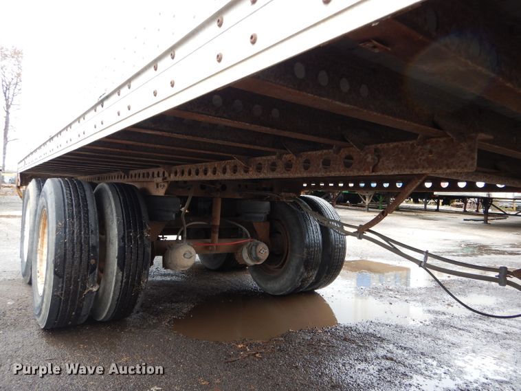 image for item DH6860 2005 Wabash dry van trailer