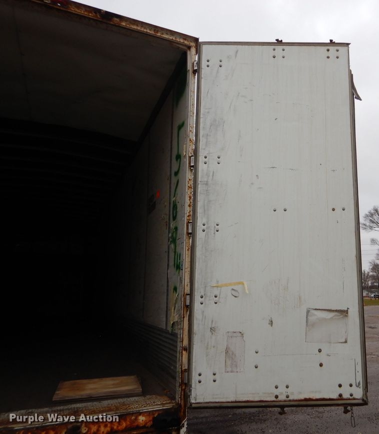 image for item DH6860 2005 Wabash dry van trailer