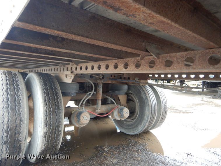 image for item DH6861 2005 Wabash dry van trailer