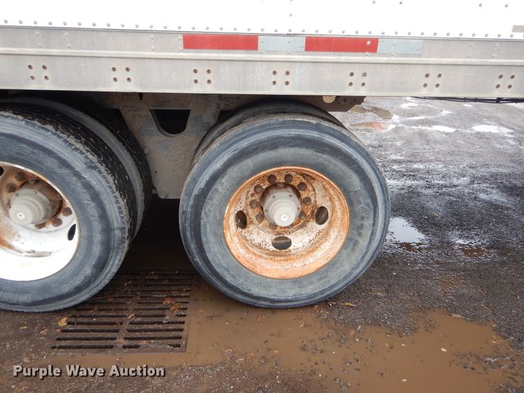 image for item DH6861 2005 Wabash dry van trailer