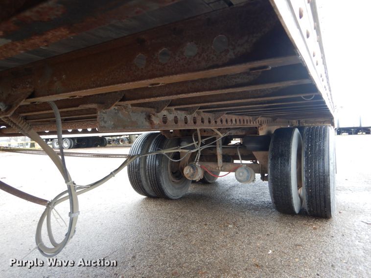 image for item DH6862 2005 Wabash dry van trailer