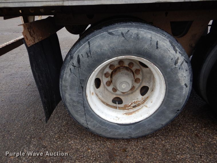image for item DH6862 2005 Wabash dry van trailer